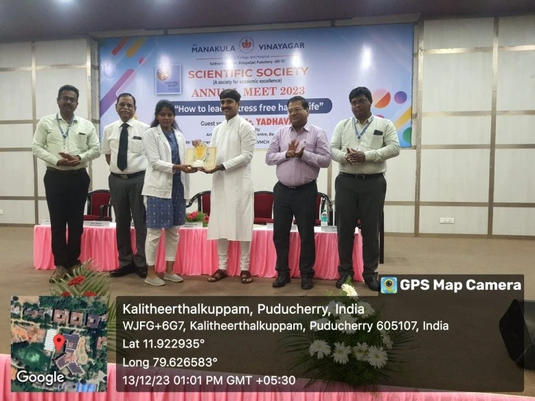 Dr. Akalya